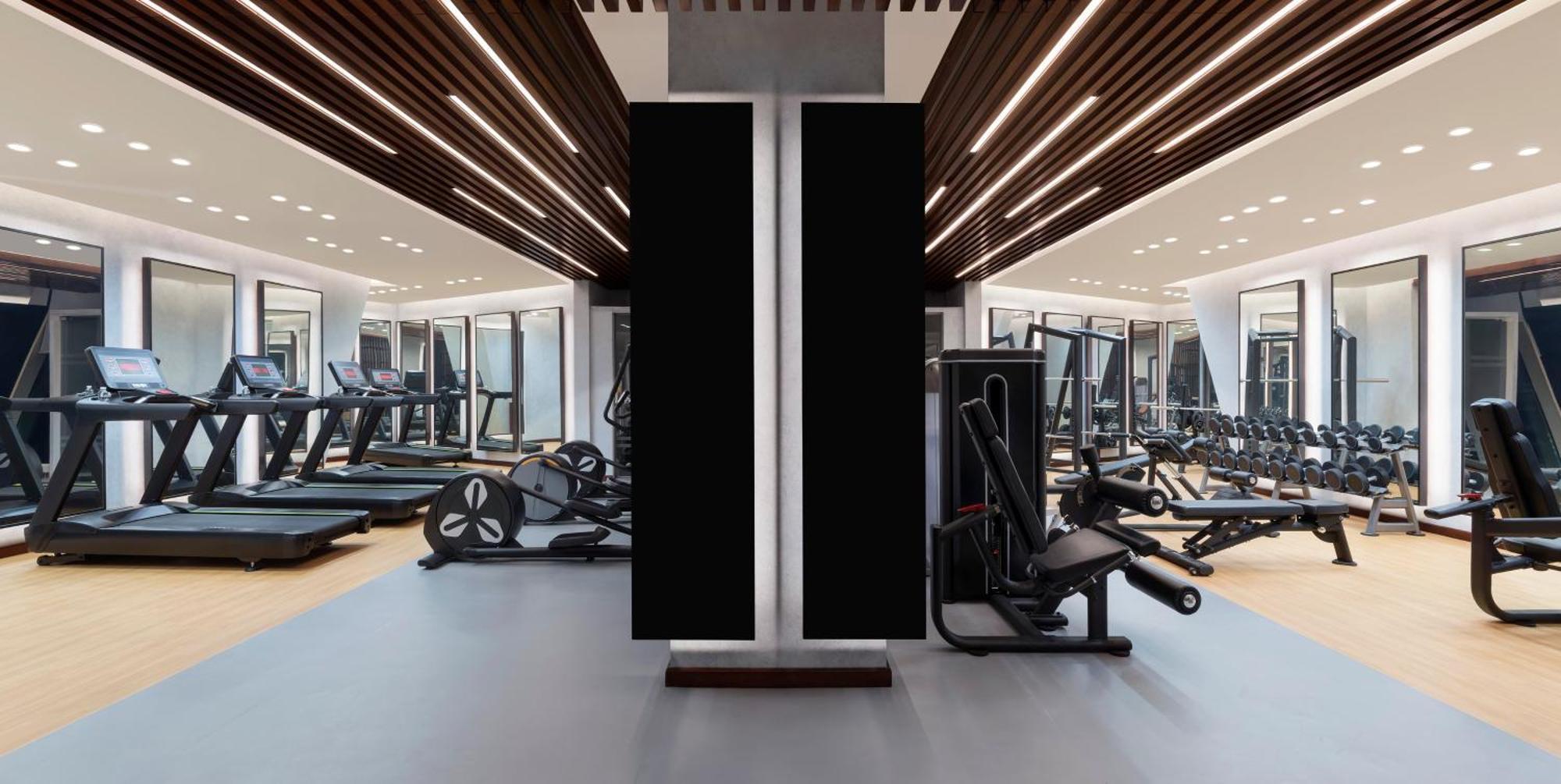 Velero Hotel Doha Lusail 外观 照片 The gym at The Ivy Collection