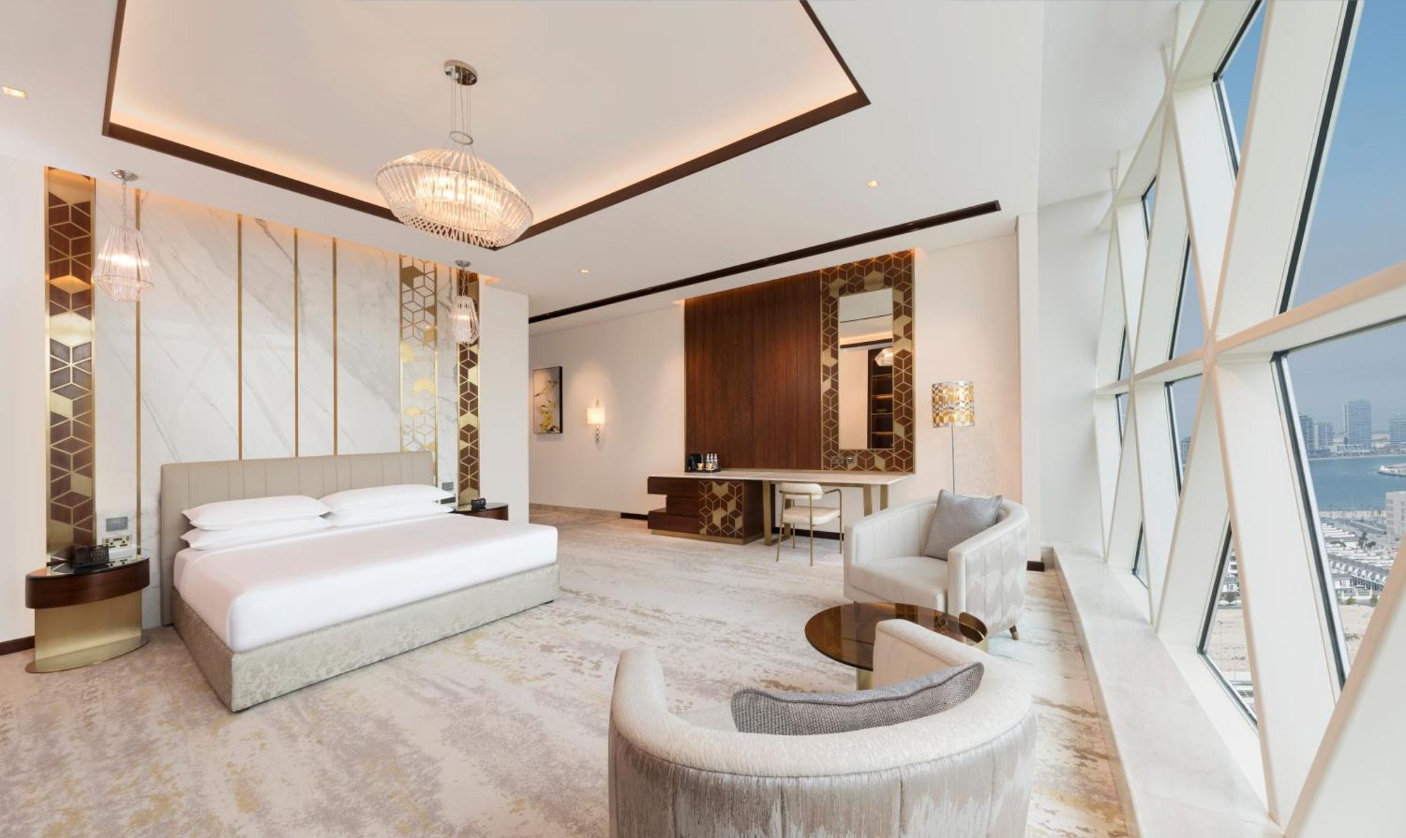 Velero Hotel Doha Lusail 外观 照片 A bedroom at the Ritz-Carlton, DIFC